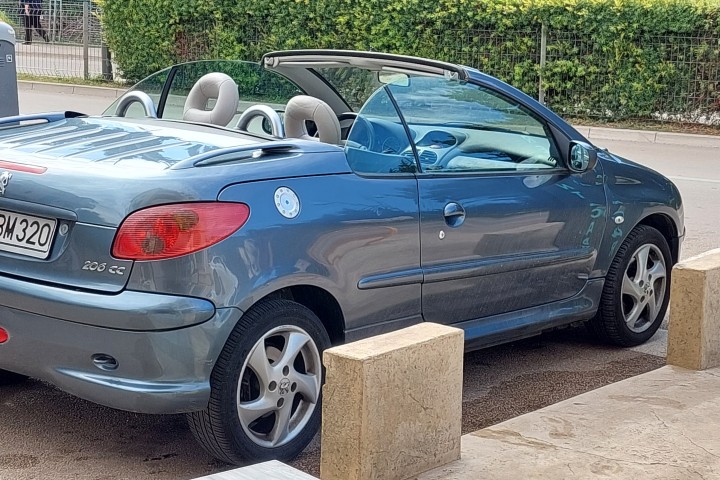 Peugeot 206 1.6 CABRIOLET