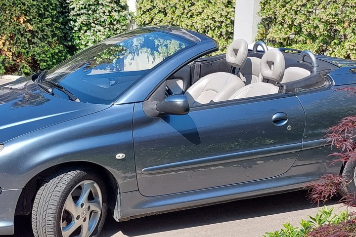 Peugeot 206 1.6 CABRIOLET