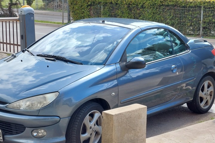 Peugeot 206 1.6 CABRIOLET