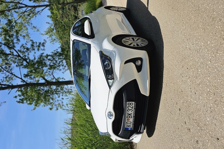 TOYOTA YARIS 1.5