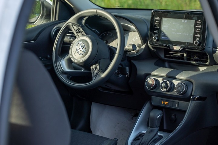 TOYOTA YARIS 1.5